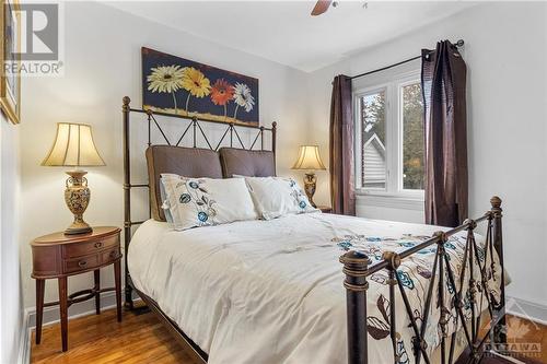 434 Hilson Avenue, Ottawa, ON - Indoor Photo Showing Bedroom