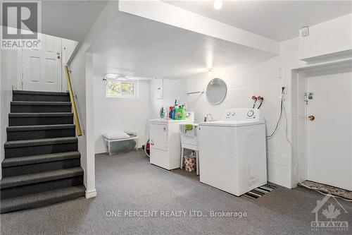 434 Hilson Avenue, Ottawa, ON - Indoor Photo Showing Laundry Room