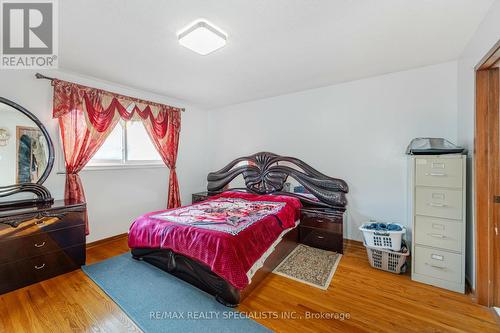 4 Manorcrest Street, Brampton (Central Park), ON - Indoor Photo Showing Bedroom