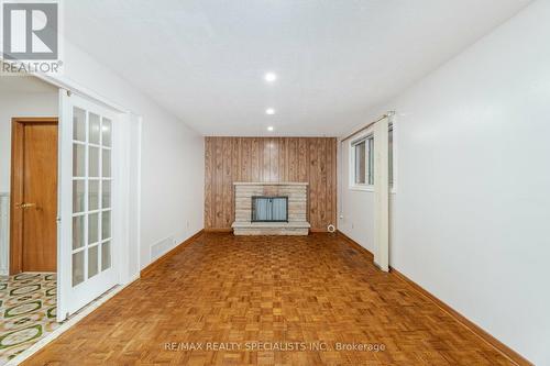 4 Manorcrest Street, Brampton (Central Park), ON - Indoor Photo Showing Other Room