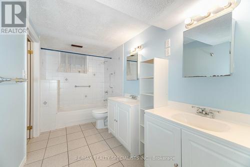 4 Manorcrest Street, Brampton (Central Park), ON - Indoor Photo Showing Bathroom