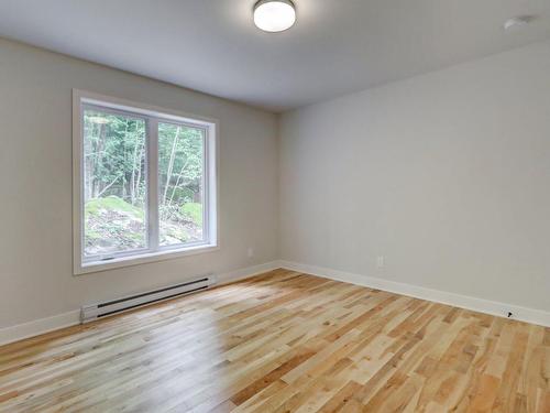 Master bedroom - 3505 Rue Rolland, Sainte-Adèle, QC - Indoor Photo Showing Other Room