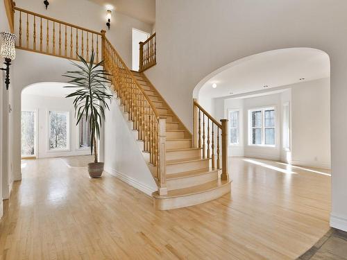 Staircase - 414 Rue Principale, Saint-Basile-Le-Grand, QC 