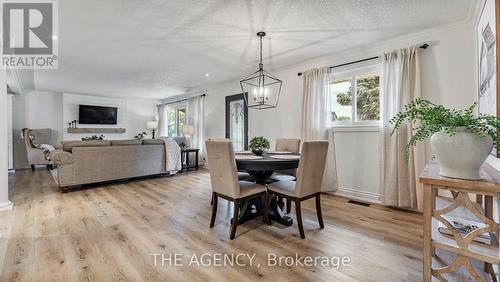 237 Memorial Drive, Brantford, ON - Indoor Photo Showing Dining Room