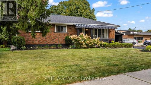 237 Memorial Drive, Brantford, ON - Outdoor