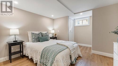 237 Memorial Drive, Brantford, ON - Indoor Photo Showing Bedroom