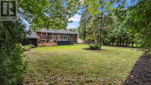 237 Memorial Drive, Brantford, ON - Outdoor With Deck Patio Veranda