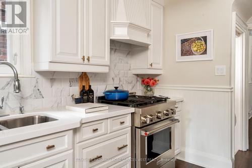 425 Roselawn Avenue, Toronto (Lawrence Park South), ON - Indoor Photo Showing Kitchen