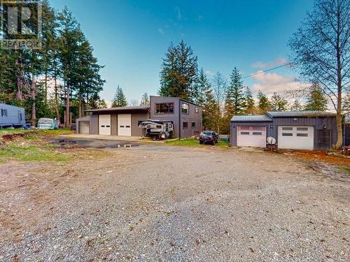 2060 Black Point Road, Powell River, BC - Outdoor