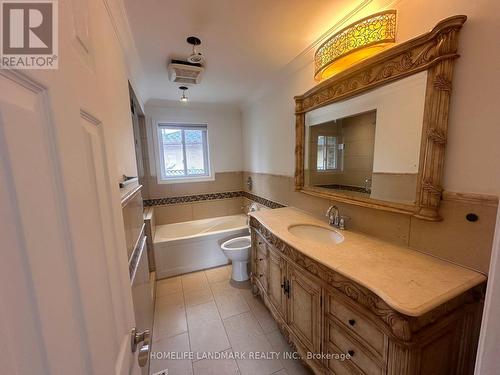 169 Sherwood Forest Drive, Markham, ON - Indoor Photo Showing Bathroom