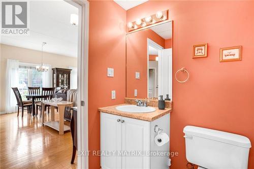 114 - 1404 Clement Street, Hawkesbury, ON - Indoor Photo Showing Bathroom