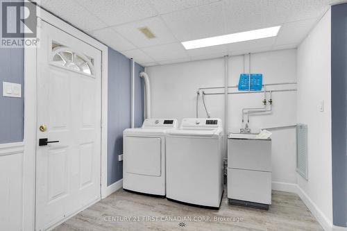 109 - 128 Mcmaster Drive, London, ON - Indoor Photo Showing Laundry Room