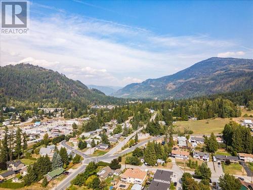 101 Cedar  Avenue, Fruitvale, BC - Outdoor With View