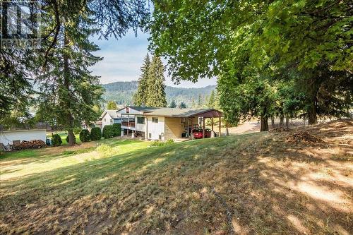 101 Cedar  Avenue, Fruitvale, BC - Outdoor With Deck Patio Veranda