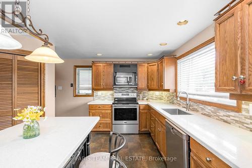 294 Eighth Street, Midland, ON - Indoor Photo Showing Kitchen