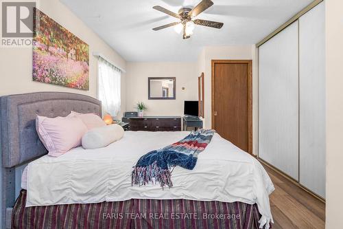 294 Eighth Street, Midland, ON - Indoor Photo Showing Bedroom