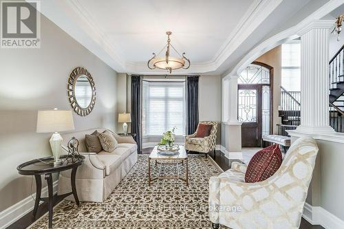 42 Wishing Well Court, Vaughan (Kleinburg), ON - Indoor Photo Showing Living Room