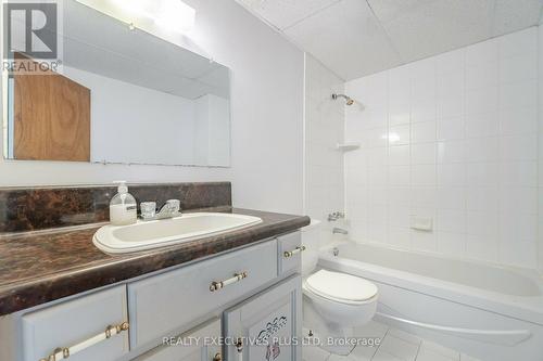 1570 Concession Rd 5, Adjala-Tosorontio, ON - Indoor Photo Showing Bathroom