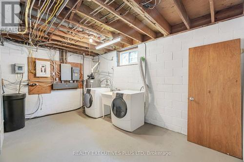 1570 Concession Rd 5, Adjala-Tosorontio, ON - Indoor Photo Showing Laundry Room