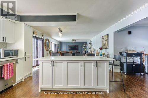 20 Wasaga Sands Drive, Wasaga Beach, ON - Indoor Photo Showing Kitchen