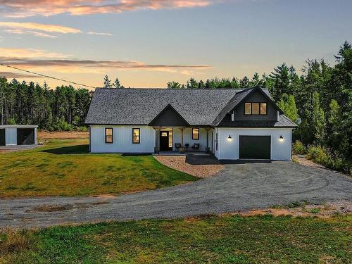 644 North Bishop Road, Brooklyn Corner, NS 