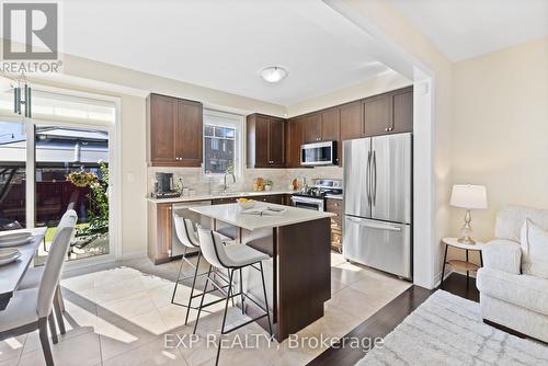 30 Biddens Square, Brampton (Bram East), ON - Indoor Photo Showing Kitchen