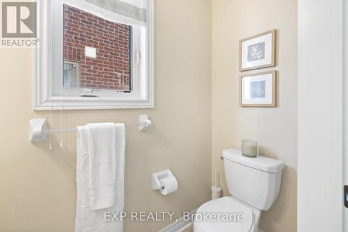 30 Biddens Square, Brampton (Bram East), ON - Indoor Photo Showing Bathroom