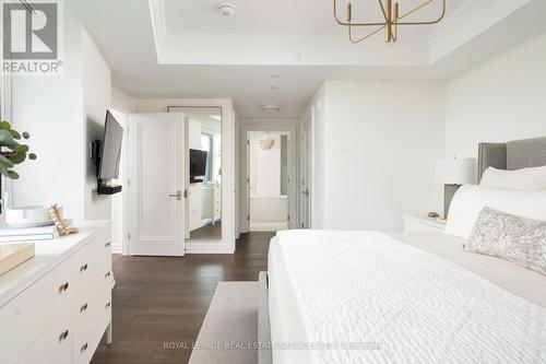 804 - 2060 Lakeshore Road, Burlington, ON - Indoor Photo Showing Bedroom