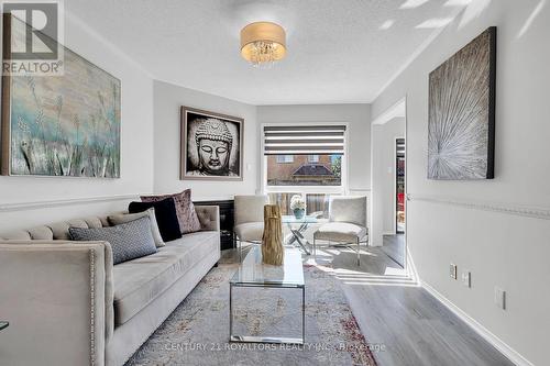 12 Cedarwood Crescent, Brampton (Bram West), ON - Indoor Photo Showing Living Room