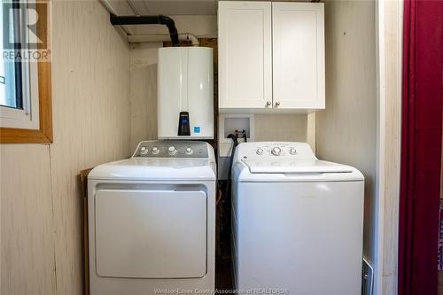 238 Peel Street, Shrewsbury, ON - Indoor Photo Showing Laundry Room