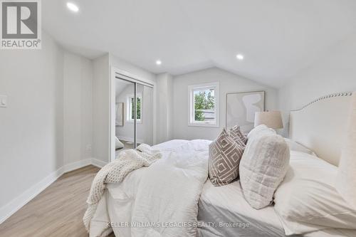 489 Sherbrooke Street, Peterborough, ON - Indoor Photo Showing Bedroom