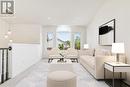 7159 Bryanne Court, Niagara Falls, ON  - Indoor Photo Showing Living Room 