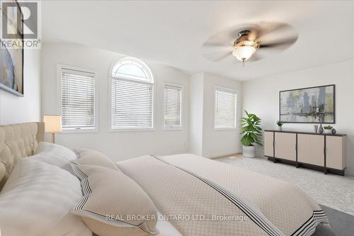 7159 Bryanne Court, Niagara Falls, ON - Indoor Photo Showing Bedroom