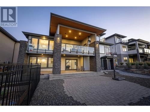 1088 Clarance Avenue, Kelowna, BC - Outdoor With Balcony