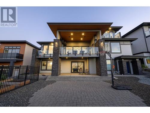 1088 Clarance Avenue, Kelowna, BC - Outdoor With Balcony With Facade