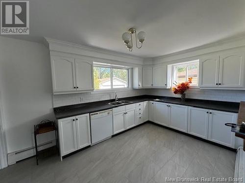 59 Second Avenue, Moncton, NB - Indoor Photo Showing Kitchen