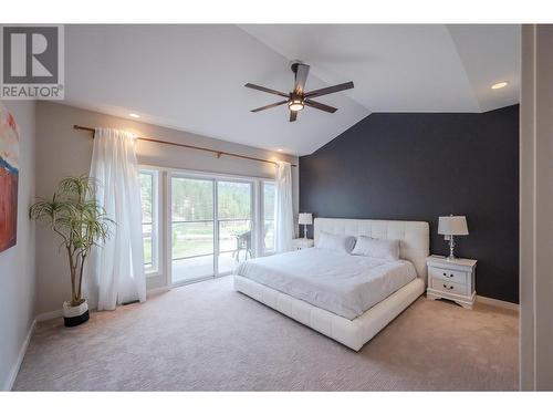 106 Saddlehorn Drive, Kaleden, BC - Indoor Photo Showing Bedroom