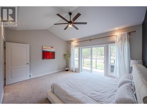 106 Saddlehorn Drive, Kaleden, BC - Indoor Photo Showing Bedroom