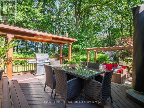 15 Wood Glen Road, Toronto (Birchcliffe-Cliffside), ON - Outdoor With Deck Patio Veranda With Exterior