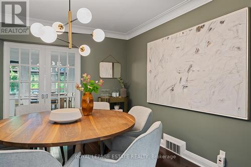 15 Wood Glen Road, Toronto (Birchcliffe-Cliffside), ON - Indoor Photo Showing Dining Room