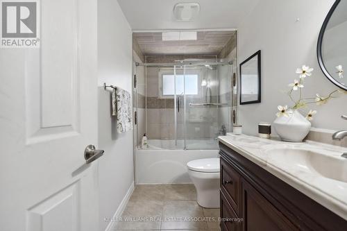 32 Dunblaine Crescent, Brampton, ON - Indoor Photo Showing Bathroom