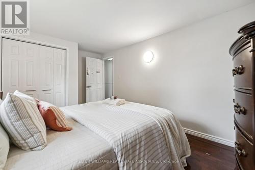 32 Dunblaine Crescent, Brampton, ON - Indoor Photo Showing Bedroom