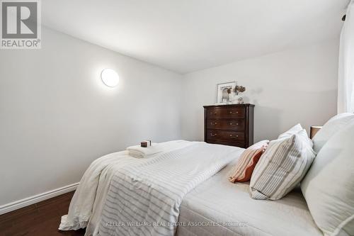 32 Dunblaine Crescent, Brampton, ON - Indoor Photo Showing Bedroom