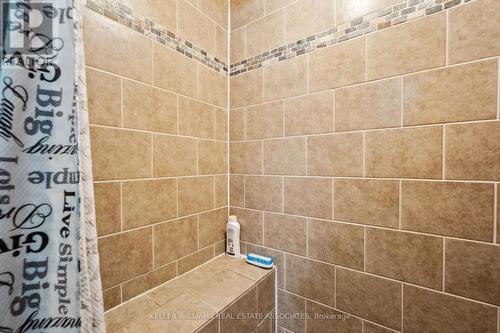 32 Dunblaine Crescent, Brampton, ON - Indoor Photo Showing Bathroom