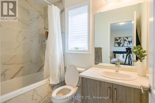 2405 Irene Crescent, Oakville (Glen Abbey), ON - Indoor Photo Showing Bathroom