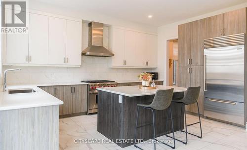 2405 Irene Crescent, Oakville (Glen Abbey), ON - Indoor Photo Showing Kitchen With Double Sink