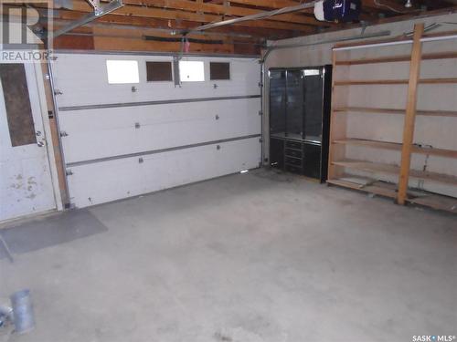 1508 6Th Avenue, Regina Beach, SK - Indoor Photo Showing Garage