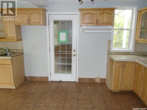 1508 6Th Avenue, Regina Beach, SK - Indoor Photo Showing Kitchen