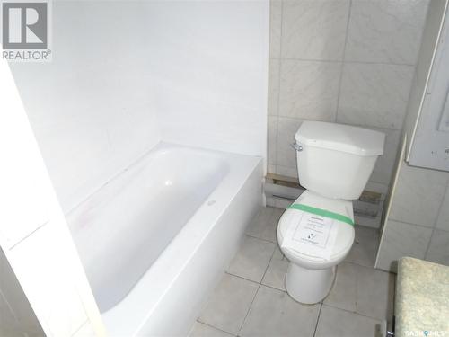 1508 6Th Avenue, Regina Beach, SK - Indoor Photo Showing Bathroom