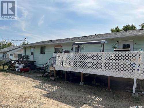 128 1St Avenue S, Coronach, SK - Outdoor With Deck Patio Veranda